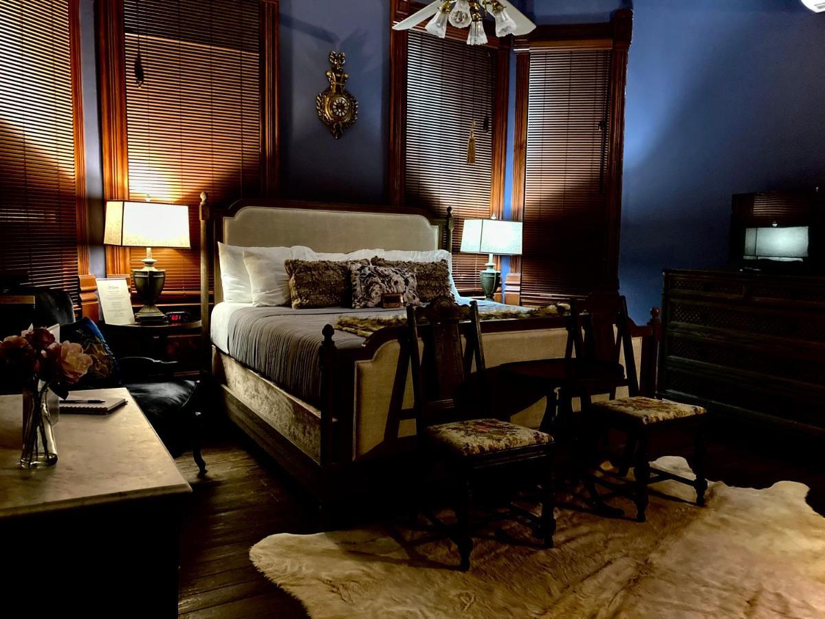 Coppersmith Inn Bed And Breakfast กาลเวสตัน ภายนอก รูปภาพ